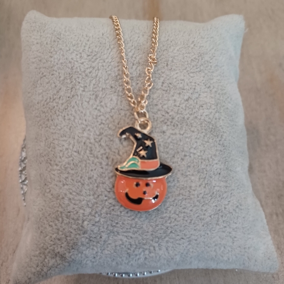 Orange Jack-o-lantern Witch Adjustable Necklace - Picture 2 of 7